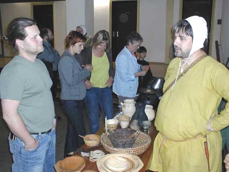 begleitender Infotisch